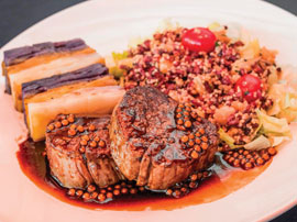 Filé Mignon ao Demi Glace, Mil folhas de batatas e salada de grãos